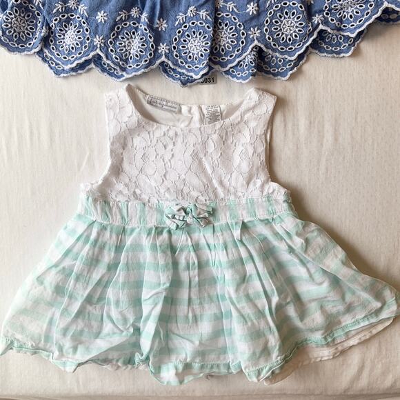 Cat & Jack Baby Girl Dress size 12M Blue Denim & Dress size 24M White Lace - Picture 5 of 8